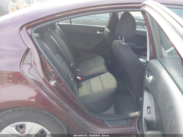 Продаж на аукціоні авто 2018 Kia Forte Lx, vin: 3KPFK4A78JE228277, номер лоту: 44452132