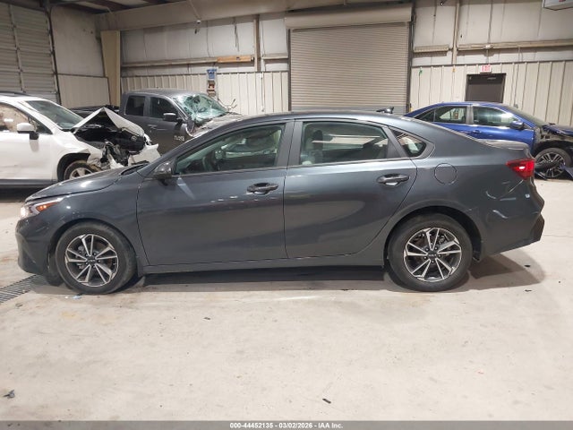 Aukcja sprzedaży 2023 Kia Forte Lxs, vin: 3KPF24AD5PE563687, numer aukcji: 44452135