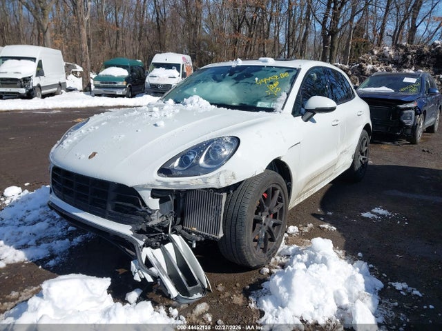 2018 PORSCHE MACAN WP1AF2A56JLB70659 Photo 1