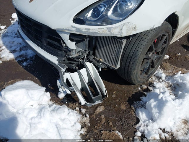 2018 PORSCHE MACAN WP1AF2A56JLB70659 Photo 5