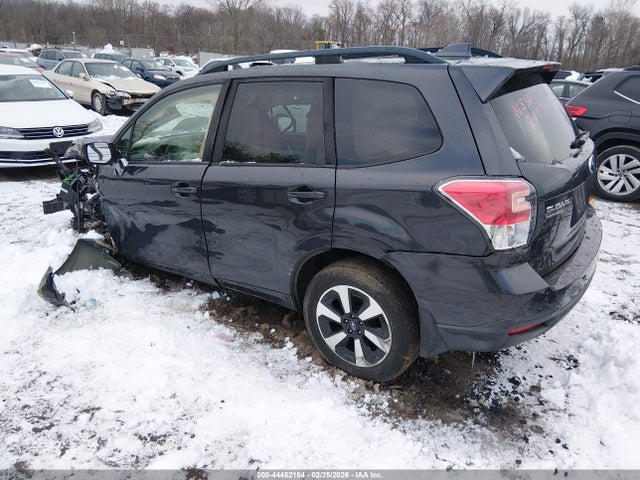 2017 SUBARU FORESTER JF2SJAEC3HH417707 Photo 2