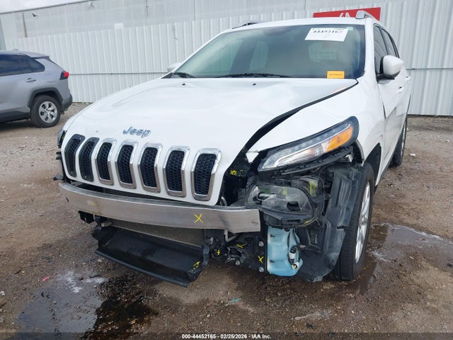 Продаж на аукціоні авто 2017 Jeep Cherokee Latitude Fwd, vin: 1C4PJLCS9HW595711, номер лоту: 44452165