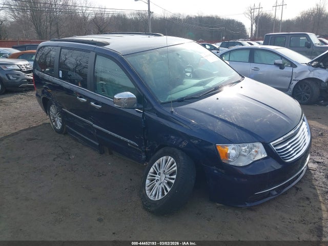 Aukcja sprzedaży 2015 Chrysler Town & Country Touring-l, vin: 2C4RC1CG1FR638317, numer aukcji: 44452193