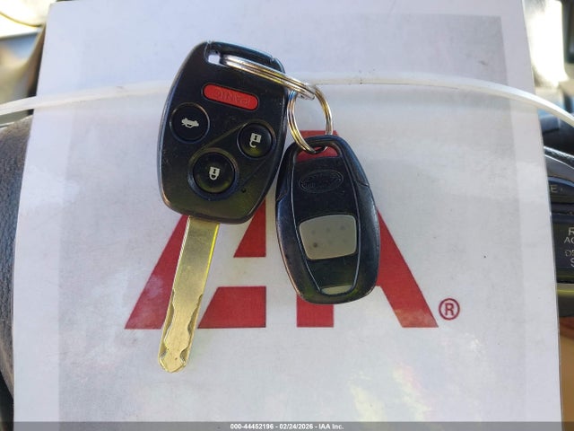44452196 :رقم المزاد ، 1HGCP3F83CA035963 vin ، 2012 Honda Accord 3.5 Ex-l مزاد بيع