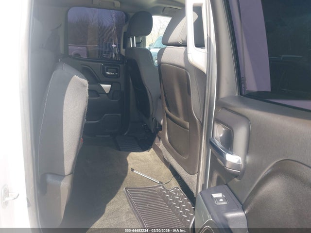 1GCVKREC0FZ182830 Chevrolet Silverado 1500 1lt
