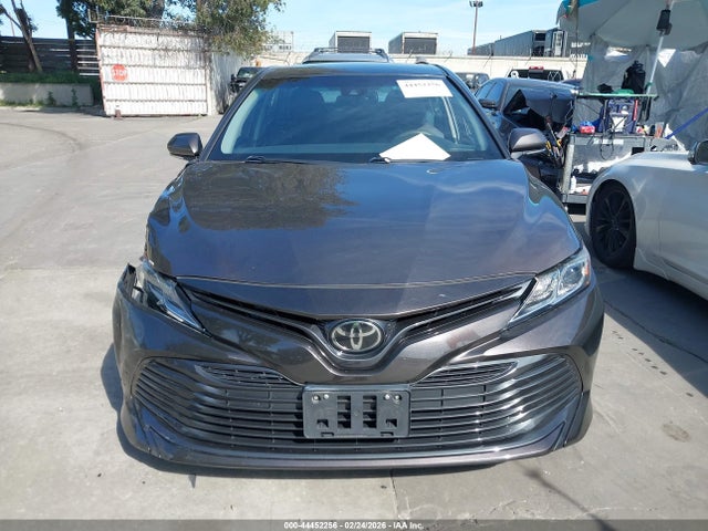 4T1B11HK3JU073631 Toyota CAMRY LE