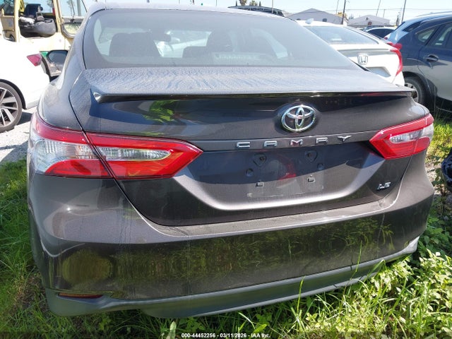 4T1B11HK3JU073631 Toyota CAMRY LE
