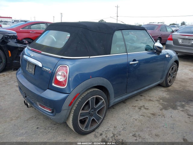 2011 MINI COOPER S WMWZP3C57BT249017 Photo 3