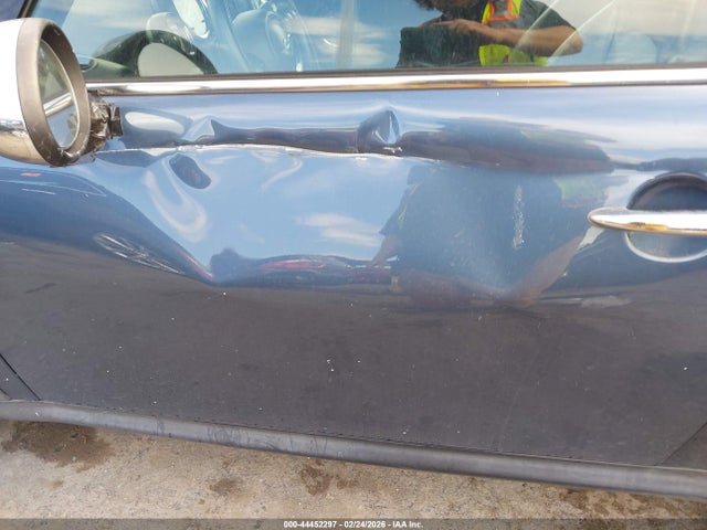 2011 MINI COOPER S WMWZP3C57BT249017 Photo 5