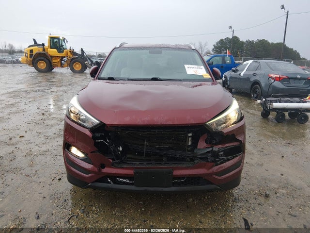 44452299 :رقم المزاد ، KM8J3CA47HU425942 vin ، 2017 Hyundai Tucson Se Plus مزاد بيع