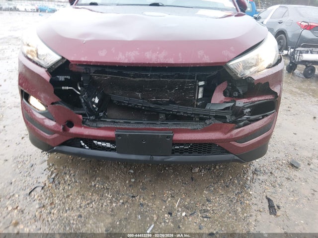 44452299 :رقم المزاد ، KM8J3CA47HU425942 vin ، 2017 Hyundai Tucson Se Plus مزاد بيع