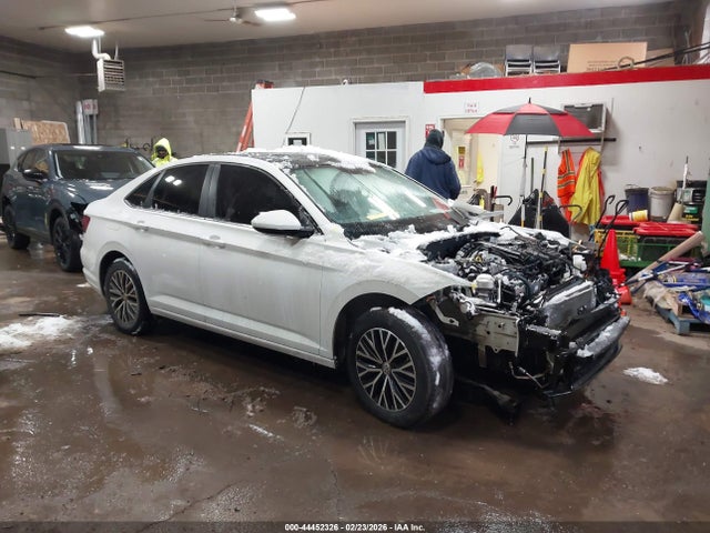44452326 :رقم المزاد ، 3VWC57BU5MM101090 vin ، 2021 Volkswagen Jetta 1.4t R-line/1.4t S/1.4t Se مزاد بيع