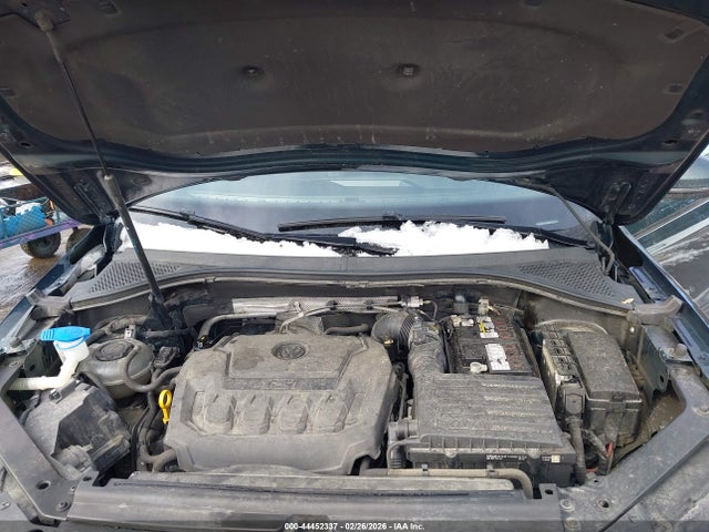 3VV0B7AX2KM016376 Volkswagen Tiguan 2.0t S