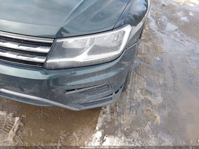 3VV0B7AX2KM016376 Volkswagen Tiguan 2.0t S