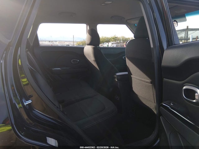 KNDJP3A57H7472646 KIA SOUL +