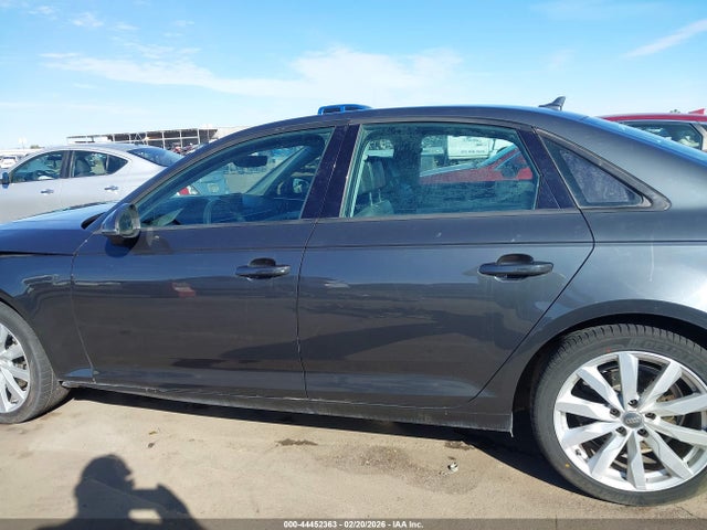 WAUGMAF45HN060841 Audi A4 2.0t Ultra Premium