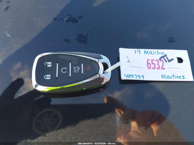 1G1ZB5ST3KF123211 Chevrolet Malibu 1ls