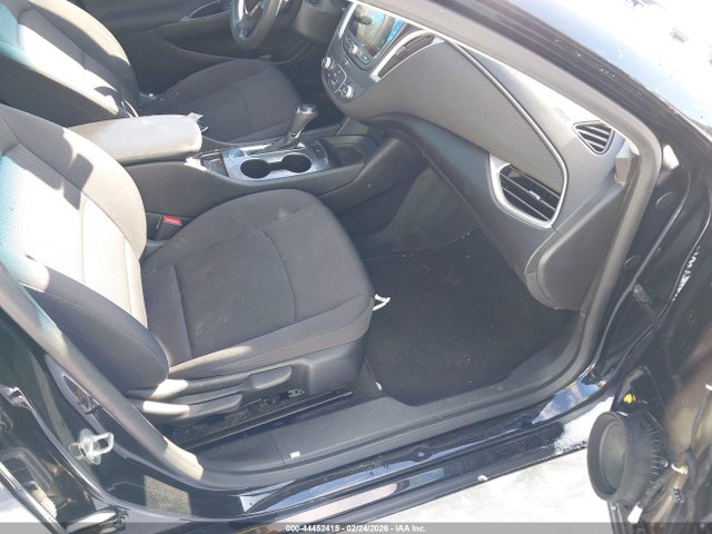 1G1ZB5ST3KF123211 Chevrolet Malibu 1ls