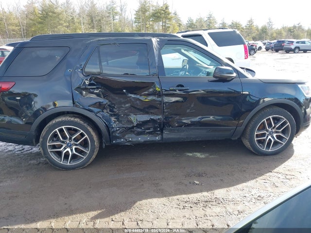 1FM5K8GTXJGC29899 Ford EXPLORER SPORT