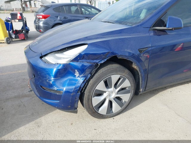 2023 TESLA MODEL Y 7SAYGDEE8PF701605 Photo 5