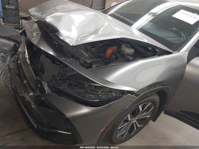 Toyota Crown Xle 2023 JTDAAAAF1P3004626 Image 6