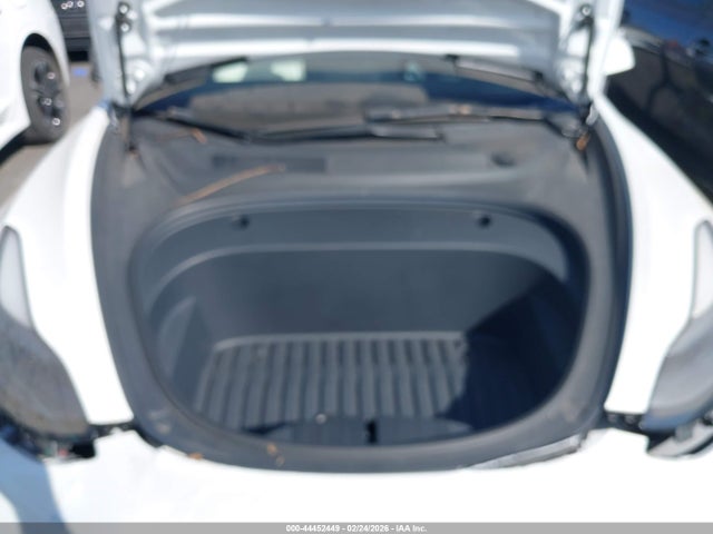 2023 TESLA MODEL 3 5YJ3E1EA0PF490084 Photo 9