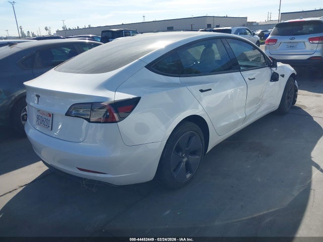 2023 TESLA MODEL 3 5YJ3E1EA0PF490084 Photo 3