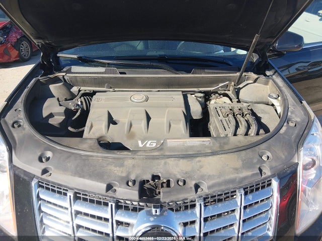 44452465 :رقم المزاد ، 3GYFNCE38DS620183 vin ، 2013 Cadillac Srx Luxury Collection مزاد بيع
