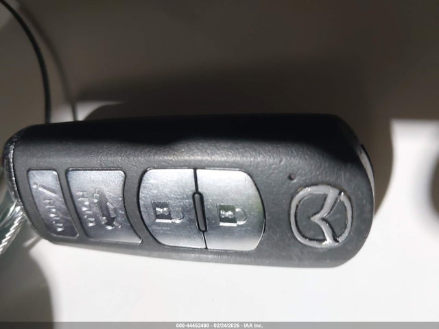 Auction sale of the 2018 Mazda Mazda3 Sport, vin: 3MZBN1U73JM229842, lot number: 44452490