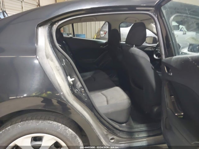 Auction sale of the 2018 Mazda Mazda3 Sport, vin: 3MZBN1U73JM229842, lot number: 44452490