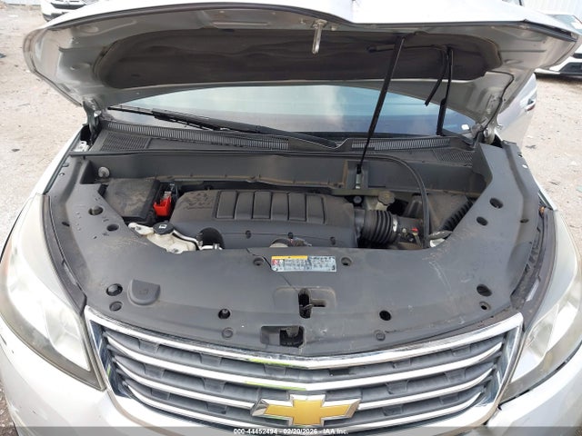 1GNKRHKD7EJ221665 Chevrolet Traverse 2lt