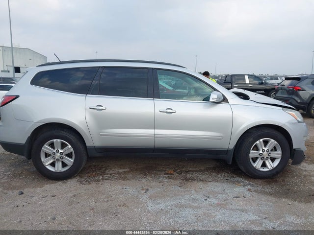 1GNKRHKD7EJ221665 Chevrolet Traverse 2lt