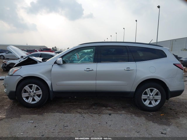 1GNKRHKD7EJ221665 Chevrolet Traverse 2lt