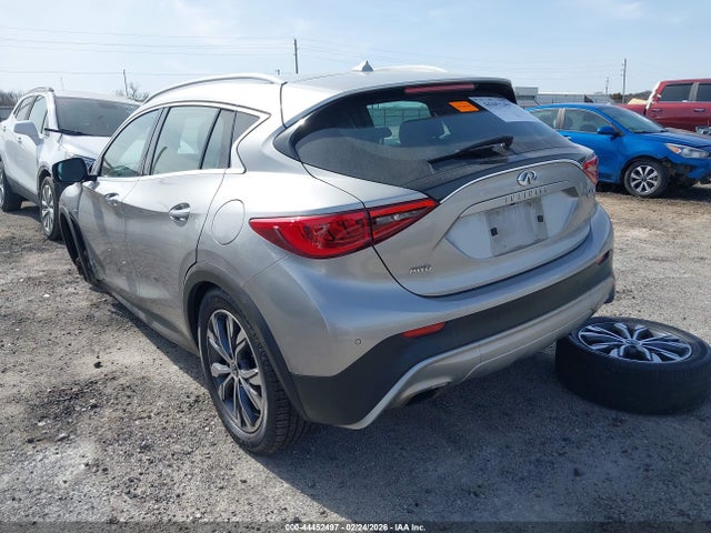 44452497 :رقم المزاد ، SJKCH5CR1HA019396 vin ، 2017 Infiniti Qx30 Premium مزاد بيع