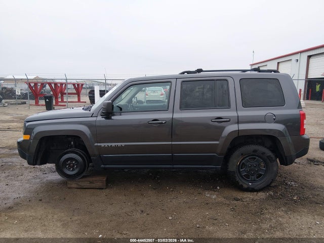 1C4NJPBB2HD203437 Jeep Patriot Sport Fwd