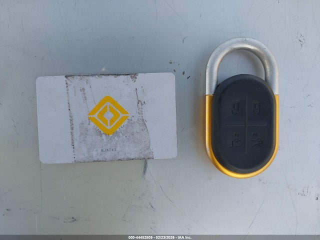 2023 RIVIAN R1S 7PDSGABA0PN019590 Photo 10