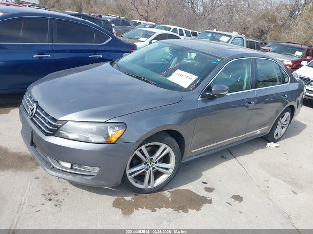 Продаж на аукціоні авто 2015 Volkswagen Passat 2.0l Tdi Se, vin: 1VWBV7A33FC046275, номер лоту: 44452514
