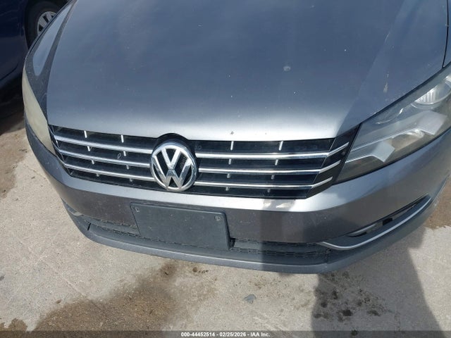 Продаж на аукціоні авто 2015 Volkswagen Passat 2.0l Tdi Se, vin: 1VWBV7A33FC046275, номер лоту: 44452514