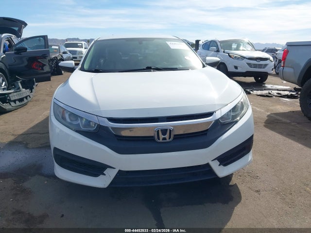 19XFC2F53JE029551 Honda Civic Lx