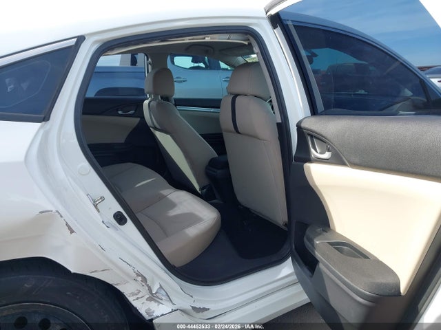 19XFC2F53JE029551 Honda Civic Lx