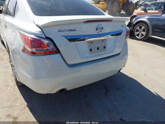 1N4AL3AP7FN913574 Nissan Altima 2.5 S