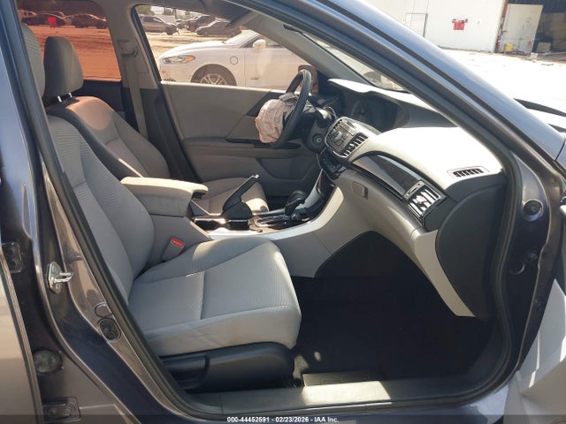 1HGCR2F30HA139522 Honda ACCORD LX