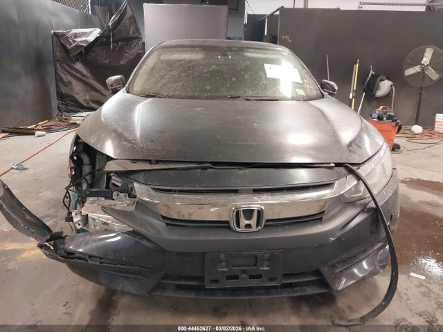 Продаж на аукціоні авто 2018 Honda Civic Lx, vin: 2HGFC2F59JH609649, номер лоту: 44452627