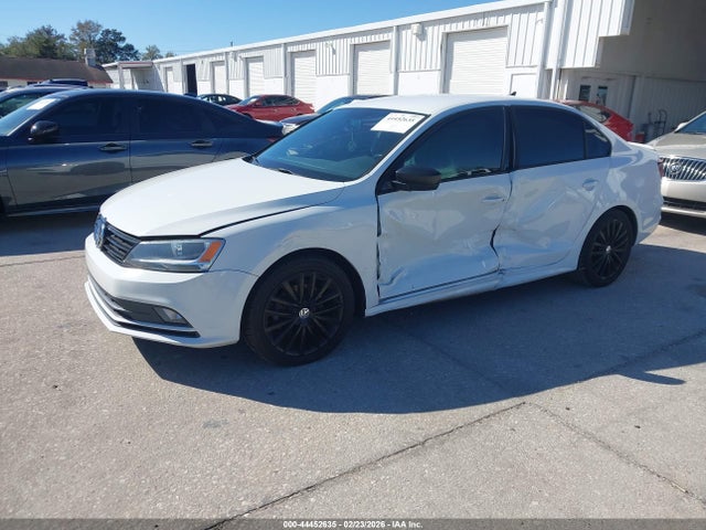 44452635 :رقم المزاد ، 3VWD17AJ2GM267269 vin ، 2016 Volkswagen Jetta 1.8t Sport مزاد بيع