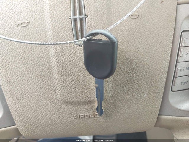 2008 Lincoln Navigator მანქანა იყიდება აუქციონზე, vin: 5LMFU27518LJ04950, აუქციონის ნომერი: 44452647