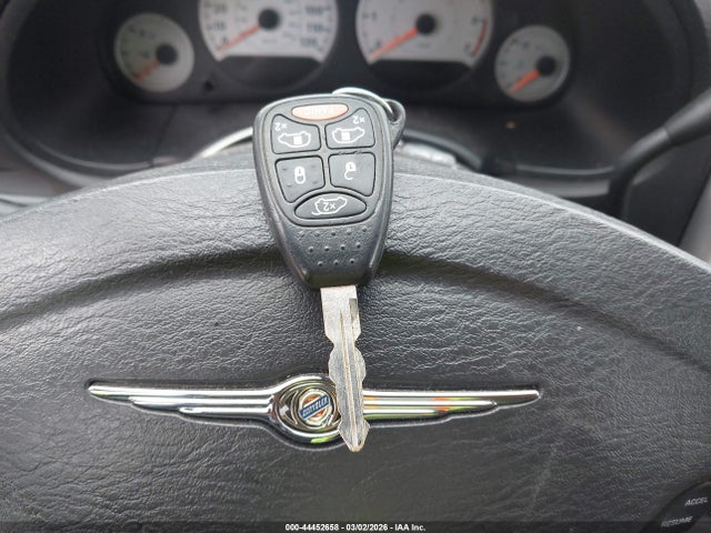 Продажа на аукционе авто 2006 Chrysler Town & Country Touring, vin: 2A4GP54L86R923380, номер лота: 44452658