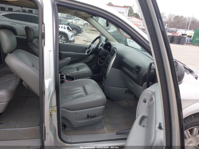 Продажа на аукционе авто 2006 Chrysler Town & Country Touring, vin: 2A4GP54L86R923380, номер лота: 44452658