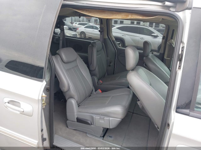 Продажа на аукционе авто 2006 Chrysler Town & Country Touring, vin: 2A4GP54L86R923380, номер лота: 44452658