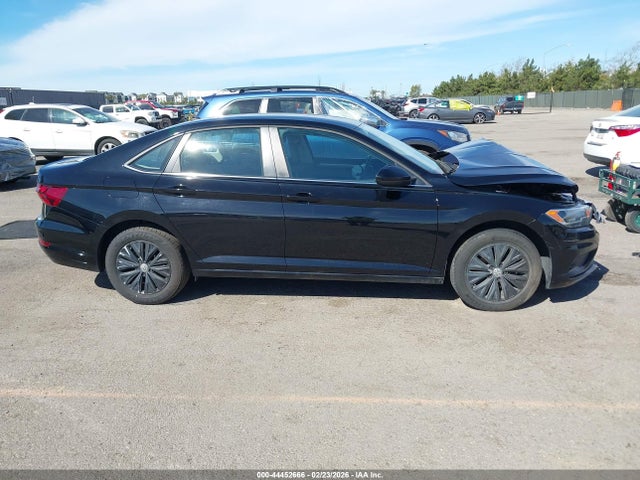3VWC57BU6MM000818 Volkswagen Jetta 1.4t R-line/1.4t S/1.4t Se