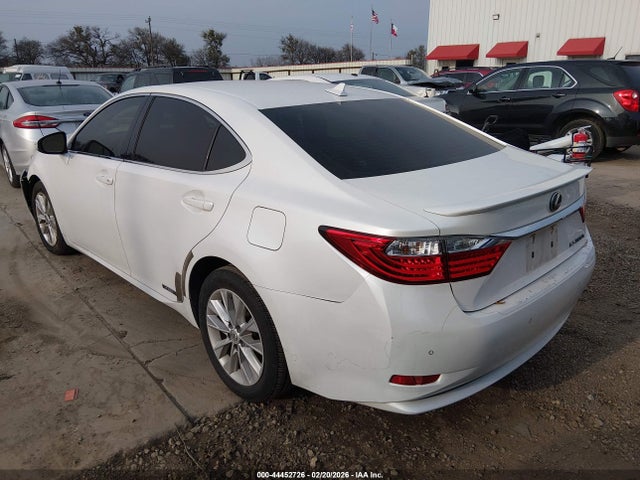 44452726 :رقم المزاد ، JTHBW1GG2E2074174 vin ، 2014 Lexus Es 300h مزاد بيع